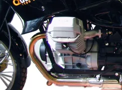 Barra di protezione del motore - nera per Moto Guzzi Quota 1000/1100 ES