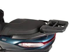 Portabagagli Easyrack nero da abbinare al portapacchi posteriore originale per Piaggio MP3 Exclusive 530 (2022-)