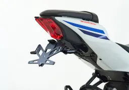 Set porta targa comprensivo di catarifrangente e luce targa