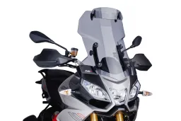 Cupolino Touring con visiera