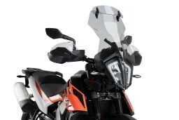 Cupolino Touring con visiera